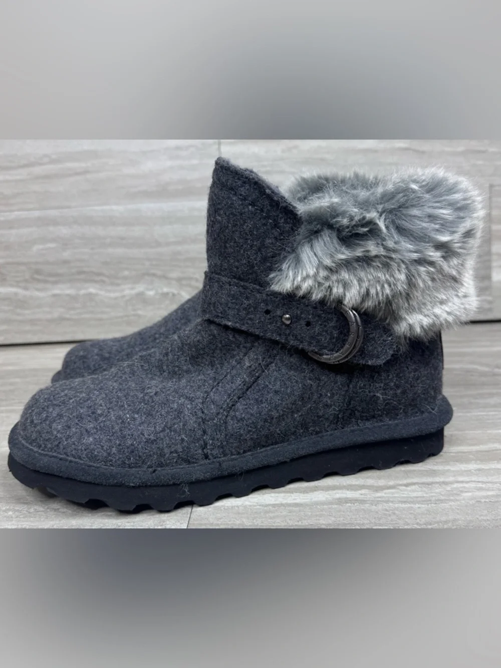 BearPaw Gray Koko Ankle Boots with Faux Fur Cuff Womens Size 7